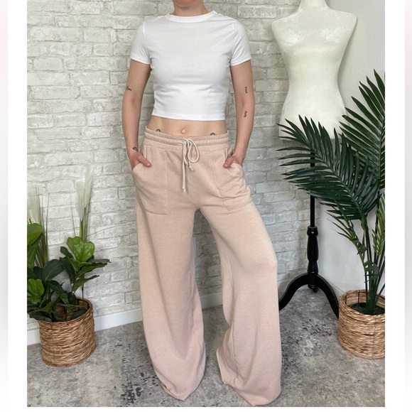 20 High Rise Wide Leg Drawstring Pants - Picture 4 of 4